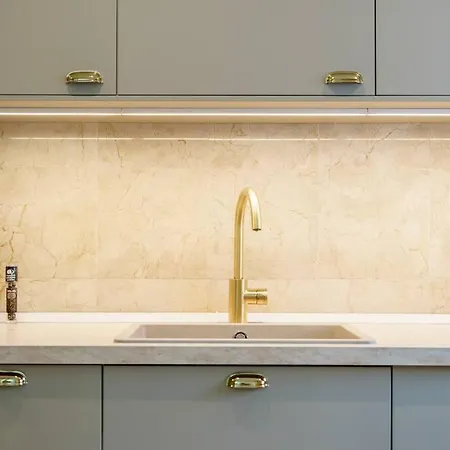 Luxury Escape Apartman *