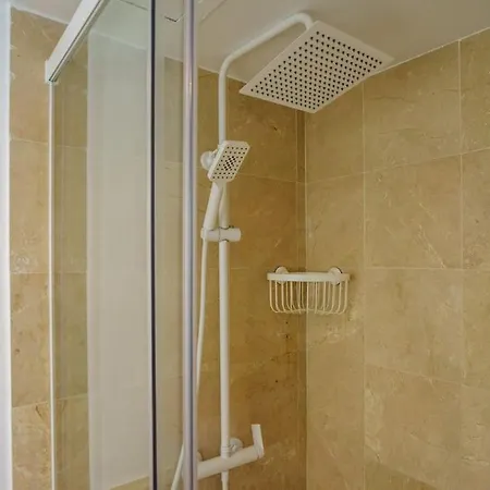 Apartment Luxury Escape *